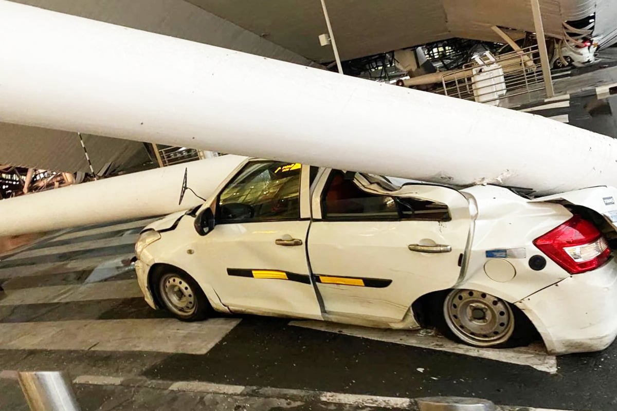 Flughafen-Dach stürzt ein: Ein Mensch tot, acht weitere verletzt
