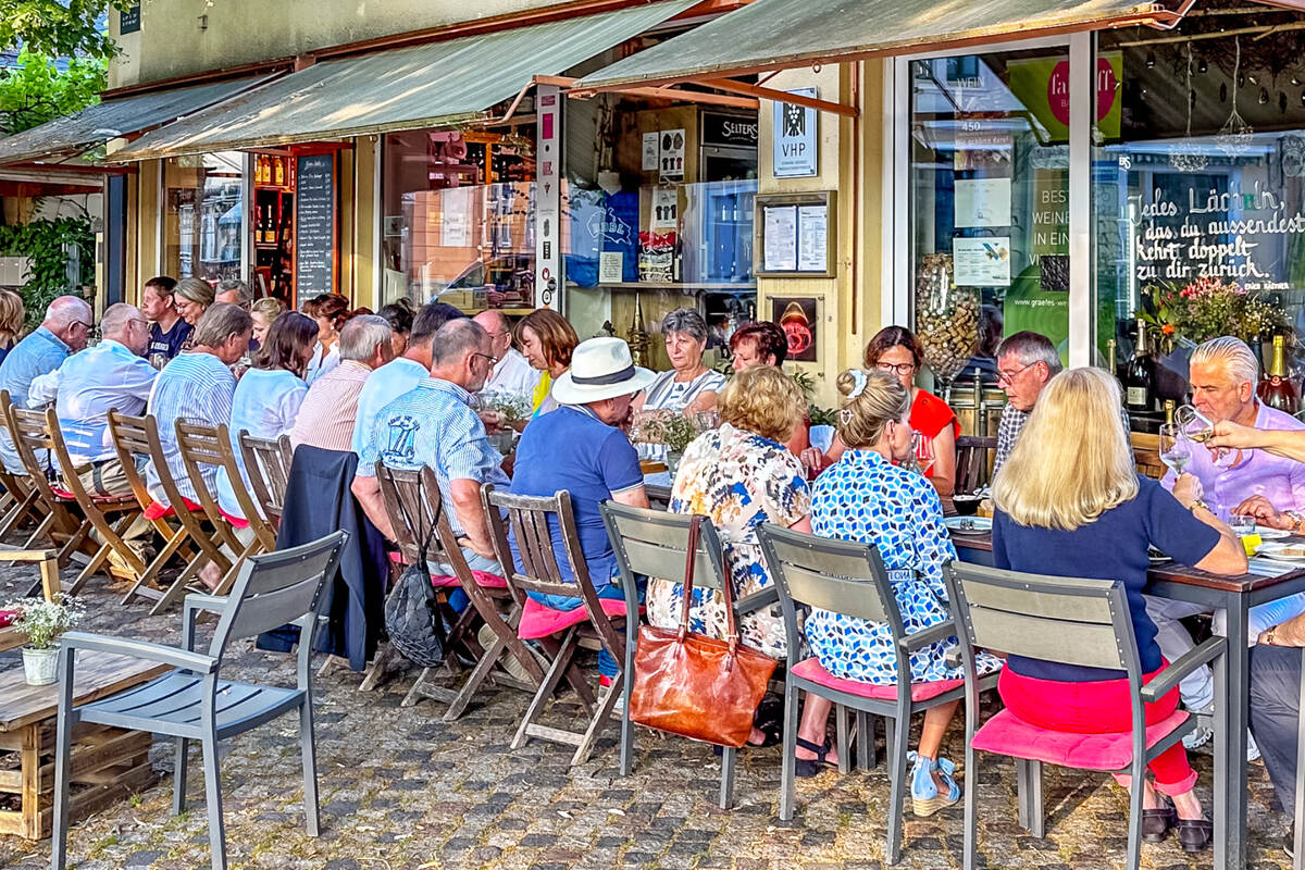 Bei Wein und feinen Speisen: In Radebeul wird wieder getafelt