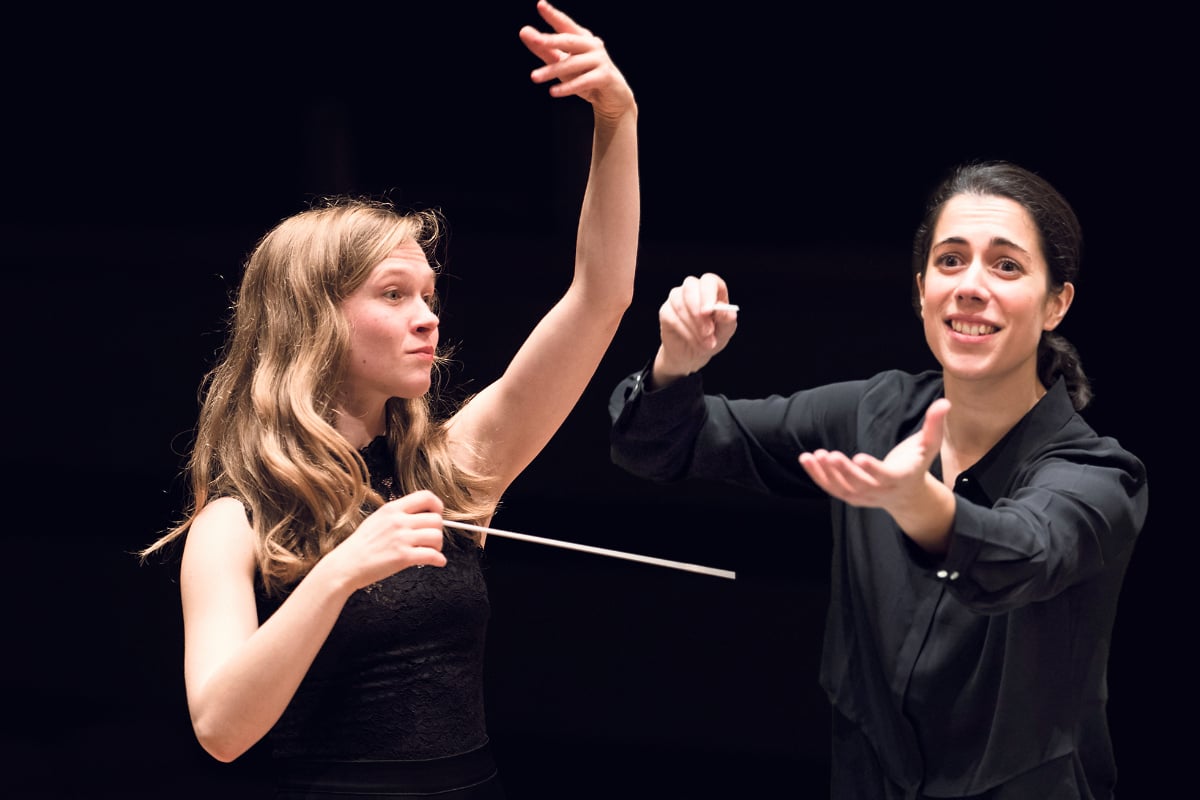 Weil Chefdirigent Thielemann abgesagt hat: Zwei Damen für die Staatskapelle!