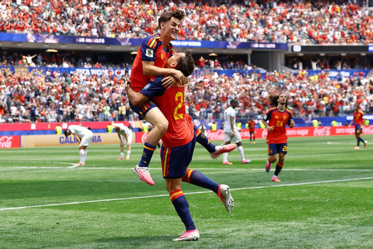 World Cup: Spain ease past Austria as Portugal and Switzerland advance 