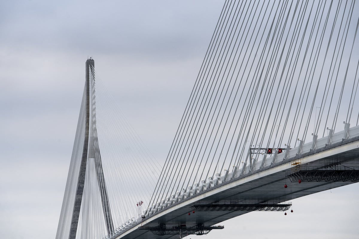 US-Canada bridge threatened by Trump delayed over "unresolved issues"