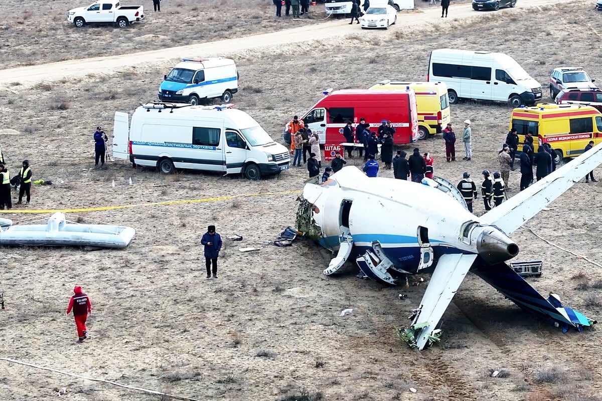 in-vogelschwarm-geraten-flugzeug-mit-mehr-als-60-passagieren-abgest-rzt-piloten-wohl-tot