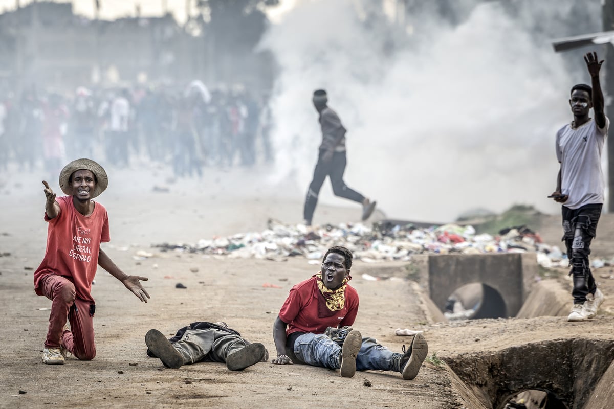 Kenya halts US Ebola quarantine facility after deadly protests