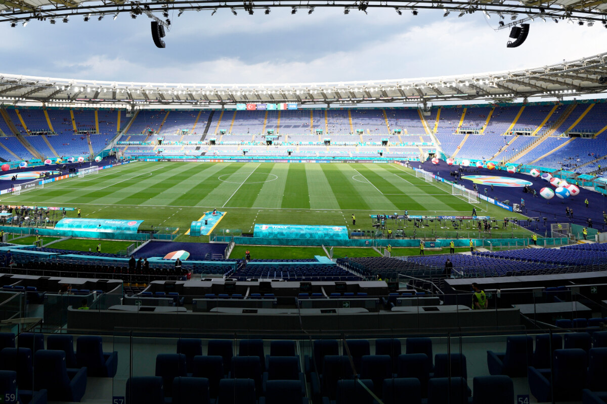 Autobomben-Alarm in Nähe des EM-Stadions sorgt für Aufregung vor Spiel Italien gegen Schweiz