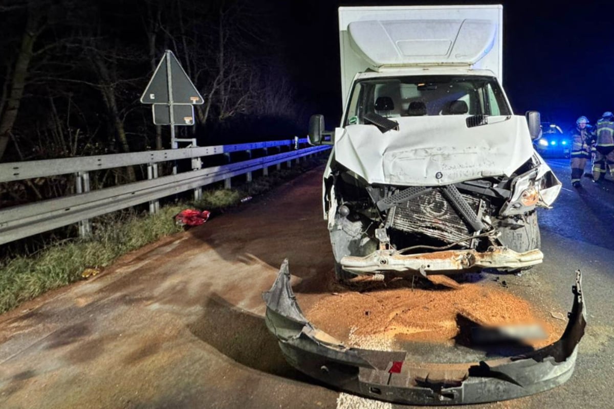 Unfall-auf-A3-Gaffer-behindern-Bergung