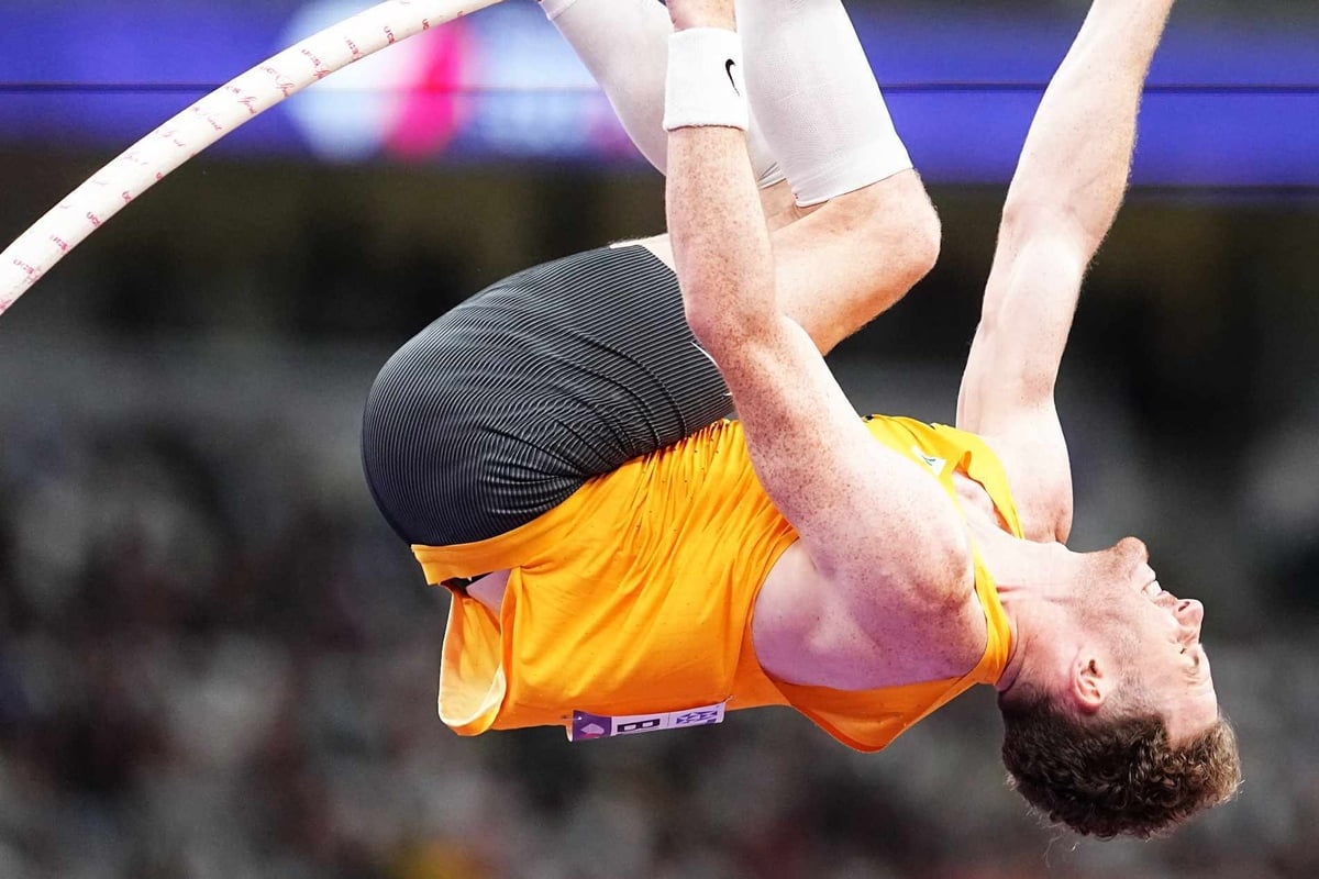 Schienbeinbruch und Bänder durch! Deutscher Leichtathlet teilt heftige Diagnose