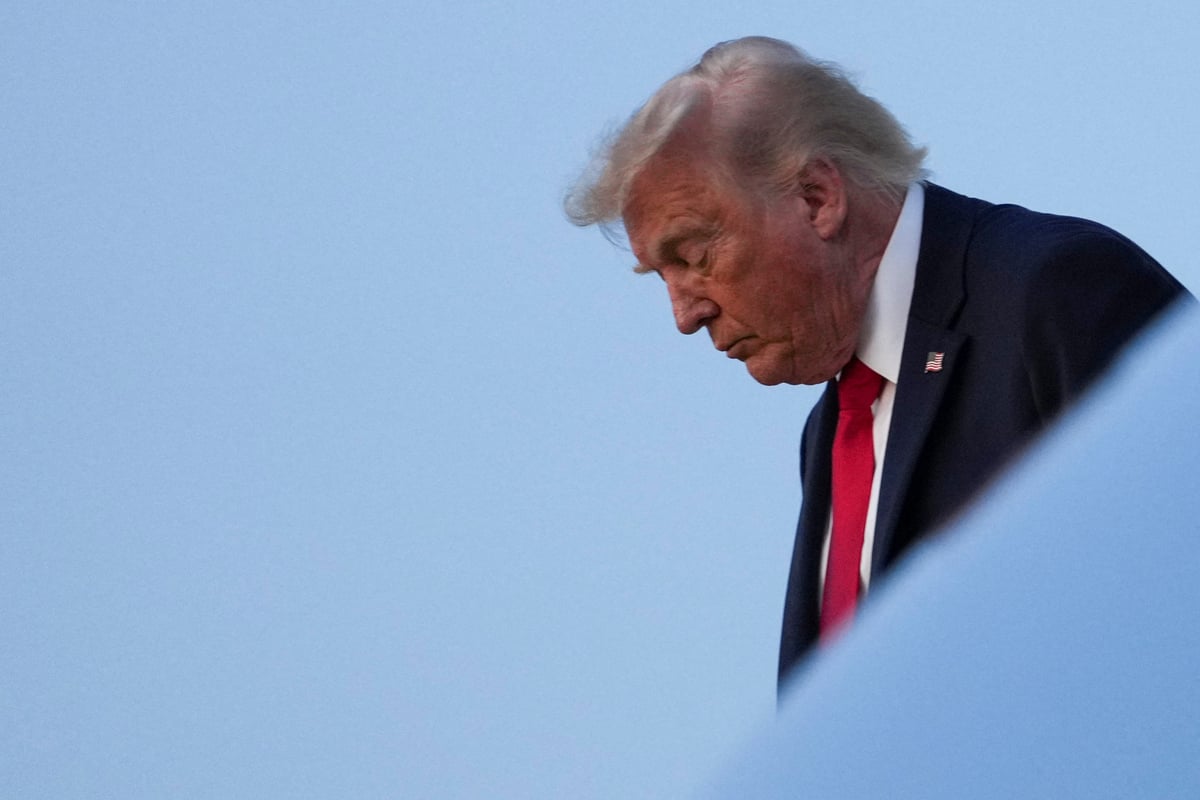 Trump to meet with top AI firms to talk possible government stake