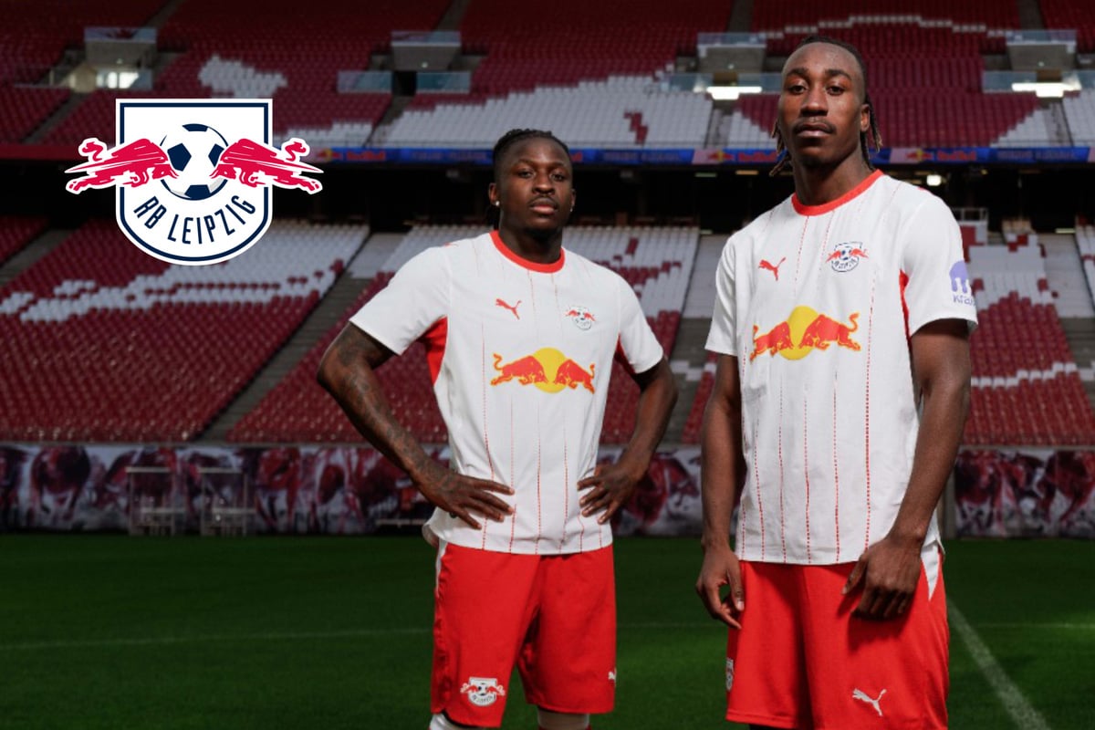 RB Leipzigs neuer Look vor vollem Haus! Mit diesem Trikot direkt in die Königsklasse?