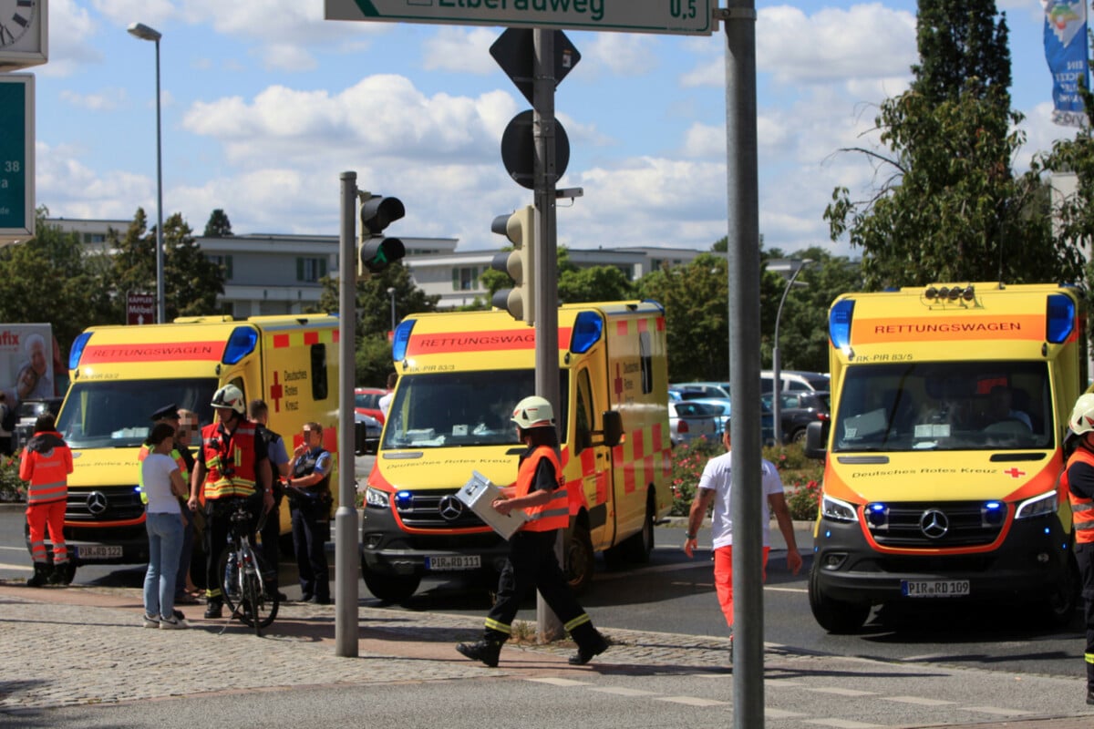 Massen-Crash in Pirna: Notärzte im Einsatz!