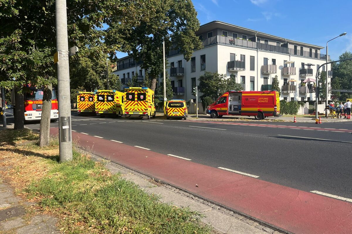Dresden Brand in Pflegeeinrichtung in Seidnitz Feuerwehr rettet zwei