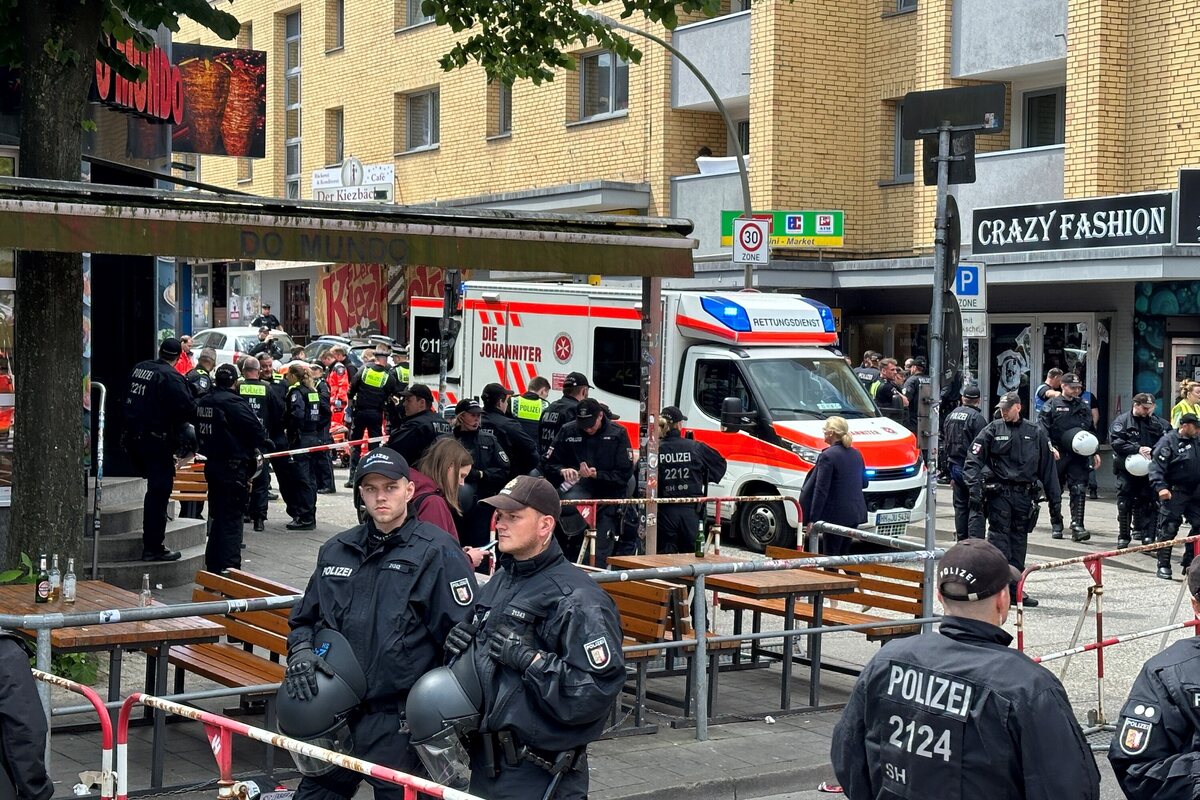 Polizei schießt Angreifer nahe Reeperbahn nieder: Mordkommission ermittelt