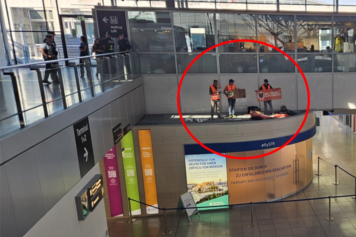 Klimaaktivisten demonstrieren am Stuttgarter Flughafen!
