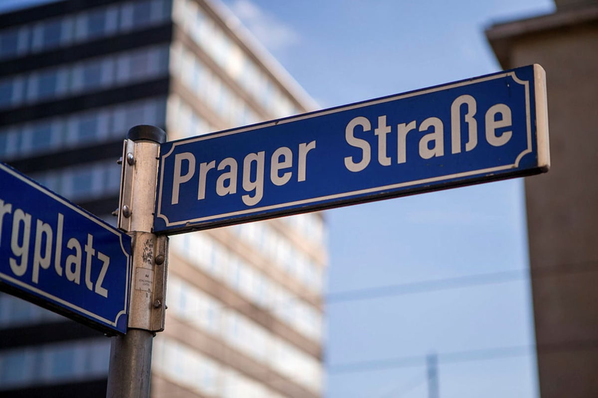 Verkehrsunfall-im-Leipziger-Osten-Radfahrer-schwer-verletzt