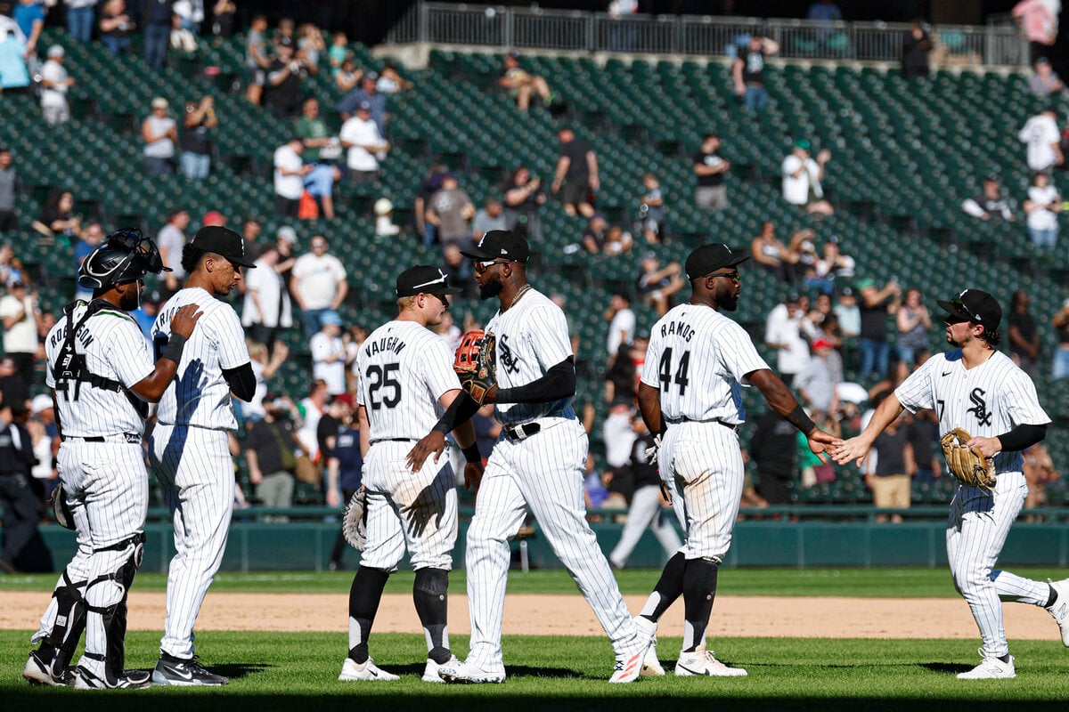 Chicago White Sox break embarrassing MLB record with historically bad
