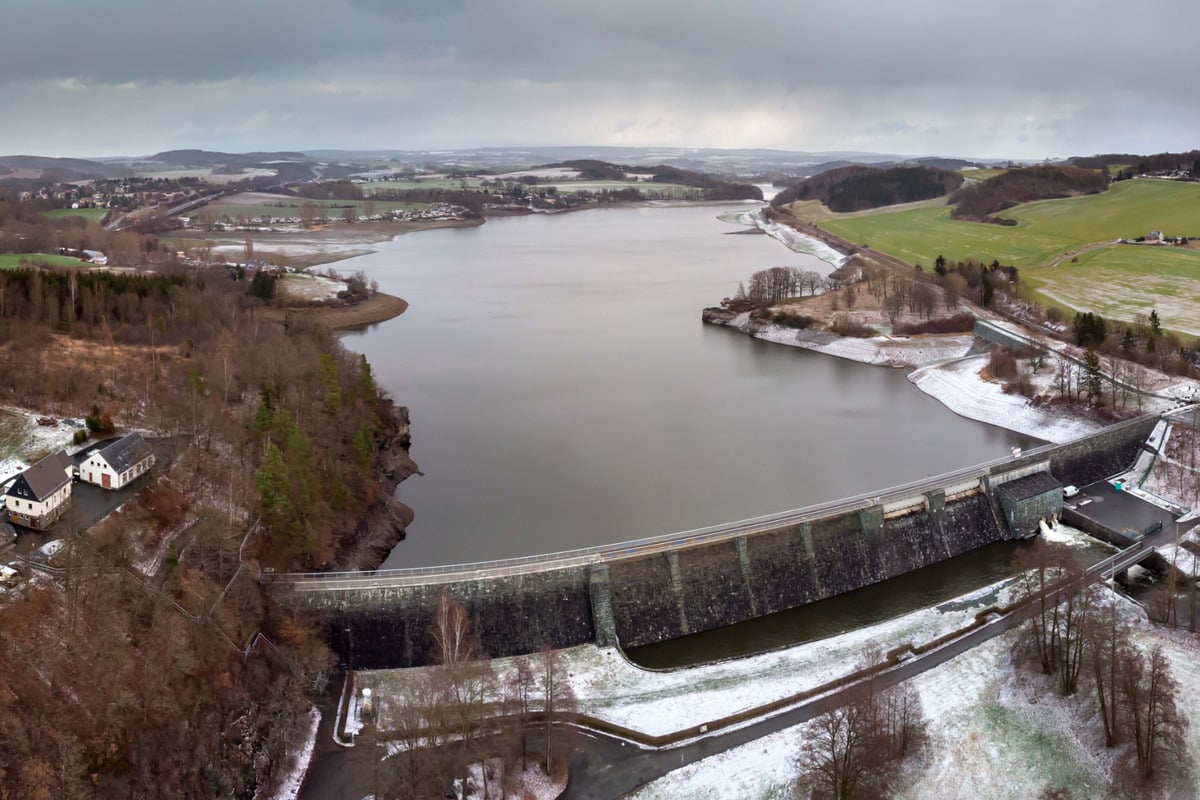 Darum-solltet-ihr-aktuell-nicht-in-der-Talsperre-Pirk-baden