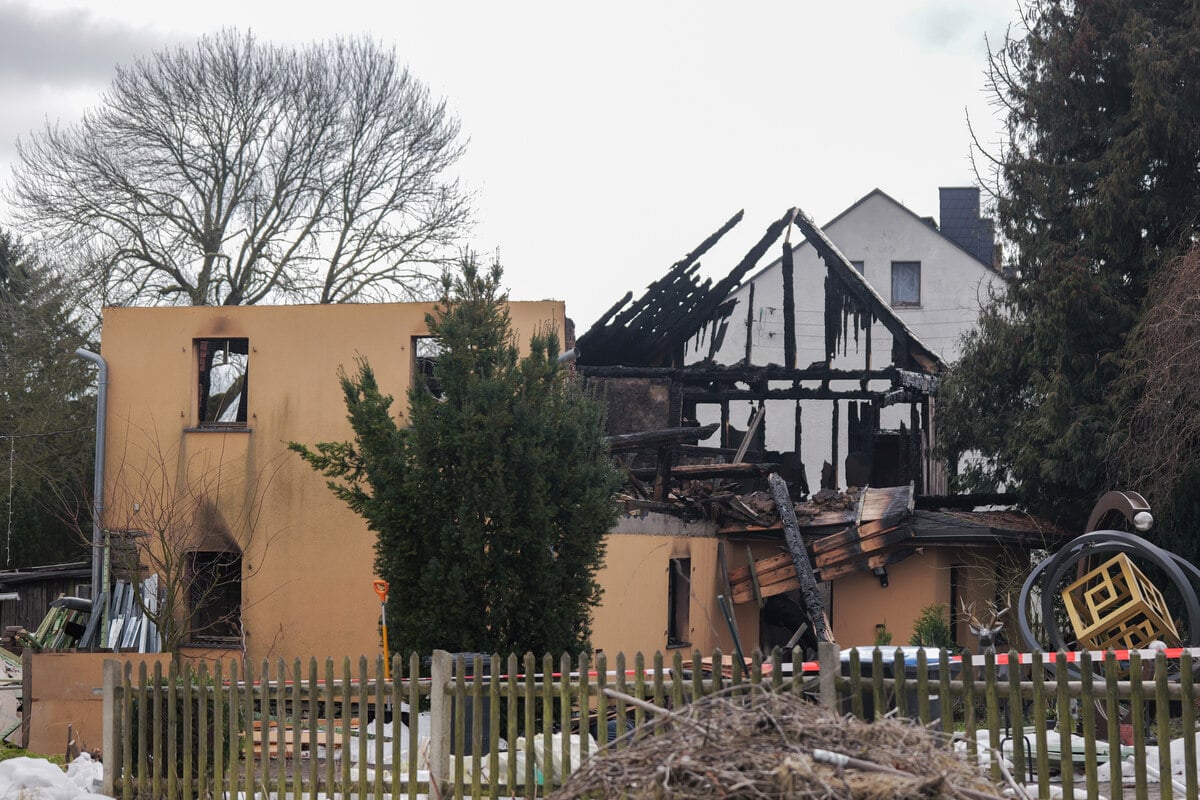 100-000-Euro-Schaden-Haus-im-Vogtland-komplett-abgefackelt