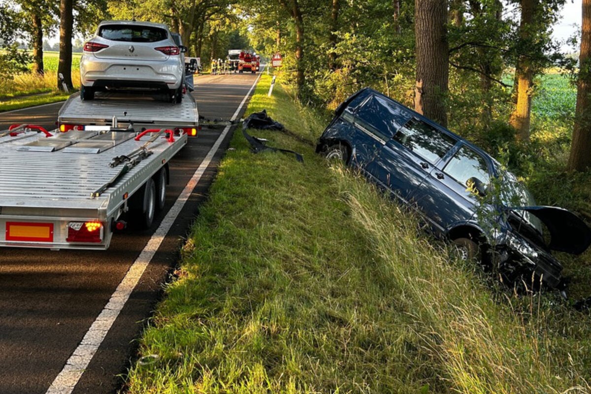 VW-Fahrer Fährt In Gegenverkehr Und Verursacht Schweren Unfall