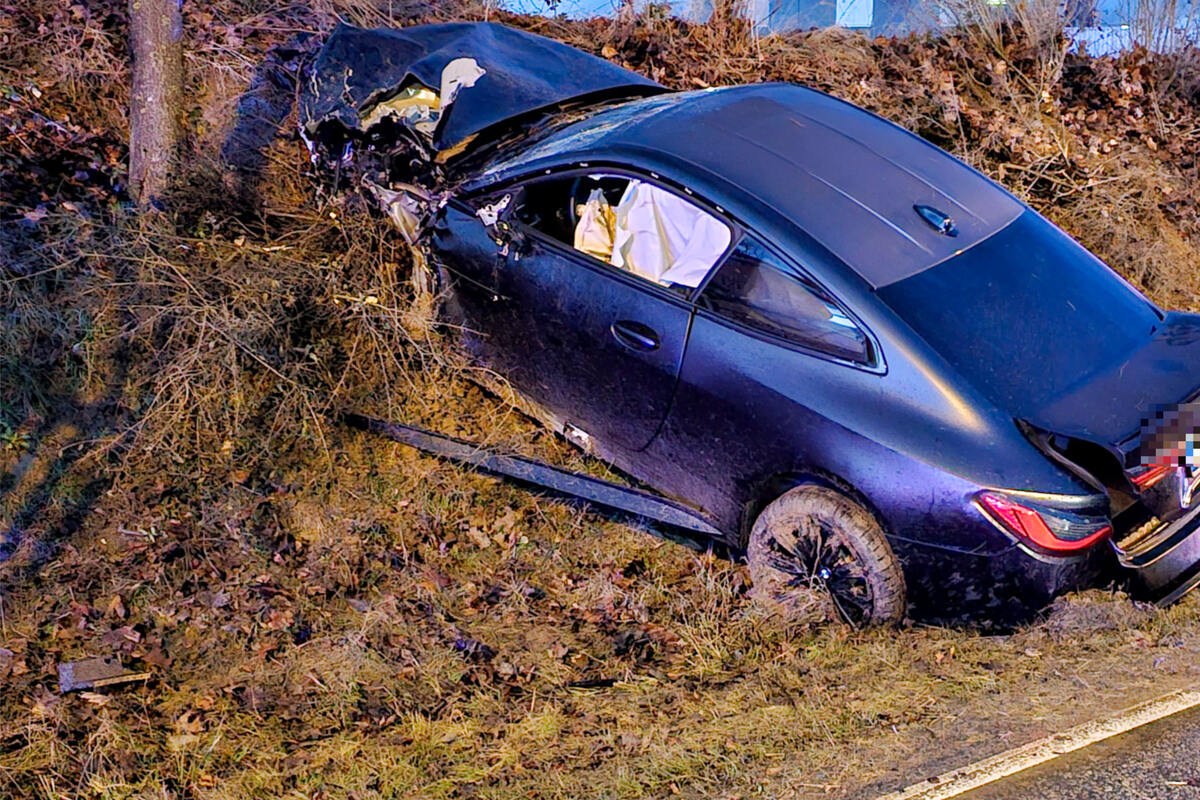 Nissan und BMW kollidieren frontal: Ein Toter, zwei Verletzte!