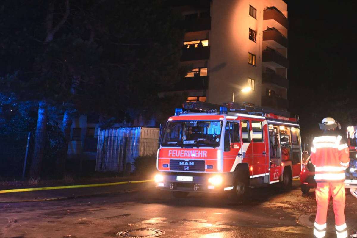 Feuer in Berliner Hochhaus: Keine Spur vom Mieter