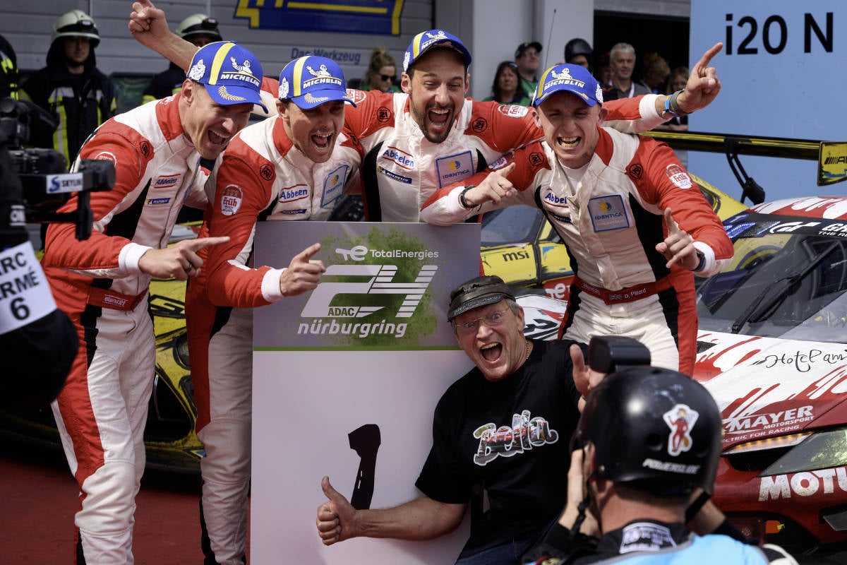 Sensation am Nürburgring Das gab's beim 24StundenRennen seit 21