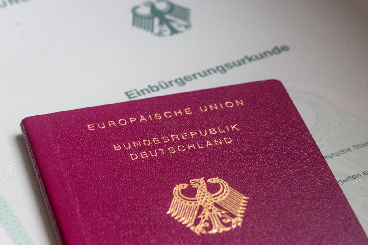 Stadt Köln stoppt Einbürgerungsprozesse - Zu wenig Personal!