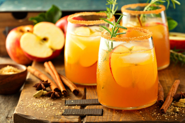 Fruchtiger Apfelpunsch: Alkoholfreie Alternative zum Glühwein
