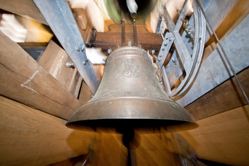 Jetzt ist Schluss mit dem Glockenspiel: Anwohner gewinnen Rechtsstreit gegen Dorfkirche