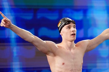 Neuer Weltrekord mit 19: Liebmann schwimmt zu Gold!