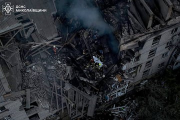 Russia pounds Ukraine with massive aerial attack as Zelensky urges sanctions