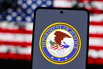 Chinese-born engineer pleads guilty to stealing US nuclear secrets