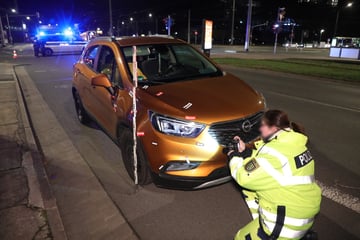 Unfall am Straßburger Platz: Fußgänger schwer verletzt