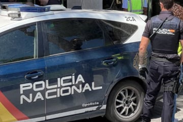 Messerattacke: Messerattacke erschüttert Mallorca: Mann brutal im Flughafen angegriffen
