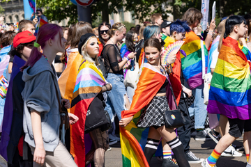 Dresden: "Christopher Street Day": So bunt treibt's Dresden