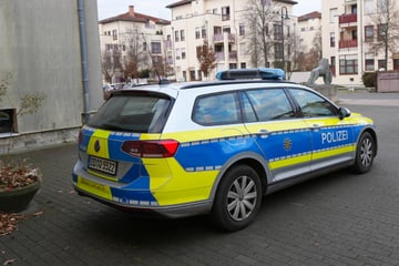 Leipzig: "Schlechter Streich": Polizei gibt Entwarnung nach Amok-Drohung an Tauchaer Schule