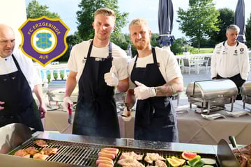Die Veilchen grillen sich zum Wir-Gefühl
