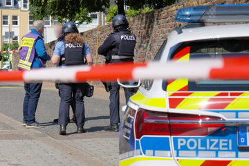 Geiselnahme in Volksbank: Polizei mit Großaufgebot in Sinzig im Einsatz