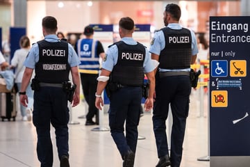 Köln: Nach drei Jahren auf der Flucht: Mutmaßlicher Gold-Hehler am Kölner Flughafen festgenommen