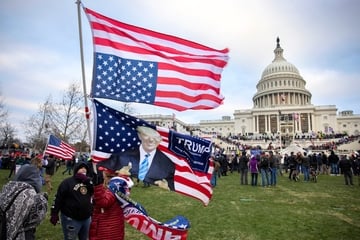 Senate Democrats make bold new move against Trump's January 6 pardons