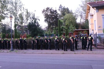 Großeinsatz der Polizei auf Anwesen des Remmo-Clans in Neukölln