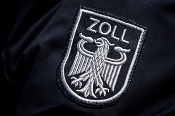 Hohe Einnahmen, krasse Drogenfunde: Hauptzollamt Köln stellt Jahresbilanz vor