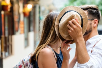 Heißer Urlaubsflirt? Hier in Deutschland leben besonders sympathische Menschen