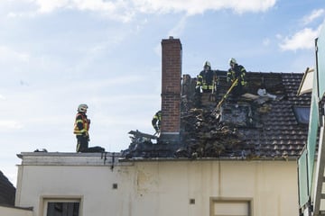 Feueralarm in Darmstadt: Dachgeschoss brennt lichterloh