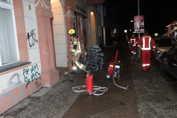 Berlin: Kinderwagen angezündet: War ein Brandstifter am Werk?