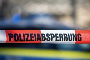 Brutaler Angriff in Erfurt: Mann vor Supermarkt schwer verletzt