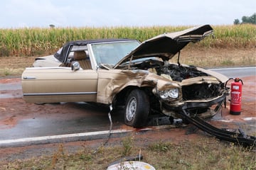 Mehrere Verletzte nach Frontalcrash mit Oldtimer im Landkreis Leipzig