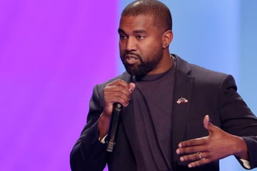 "Offensichtliche Erregung": Ex-Mitarbeiter verklagt Kanye West!