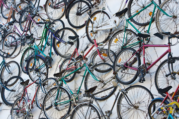 Du brauchst ein Fahrrad für kleines Geld? Hier gibt's Drahtesel schon ab 20 Euro