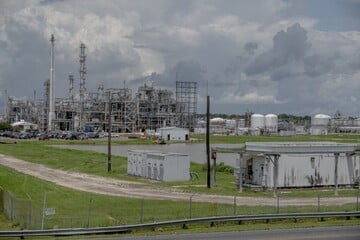 Cancer Alley residents in Louisiana file lawsuit over environmental racism