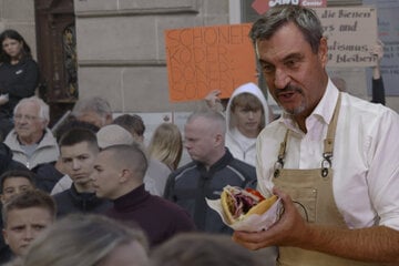 Wahlmampf: Döner-Söder lockt die Menschenmassen – und wirbt für CSU-Mann als Bürgermeister