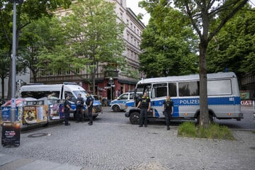 Messerattacke: Messer-Raub im Görlitzer Park: Frau verletzt Mann im Gesicht